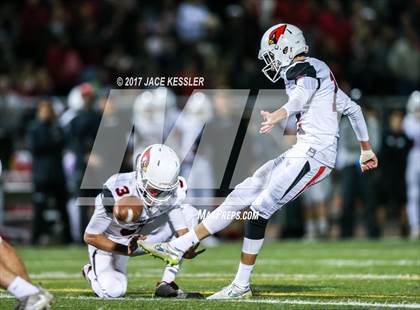 Thumbnail 2 in Golden Valley vs. Bishop Diego (CIFSS Div 6 Final) photogallery.