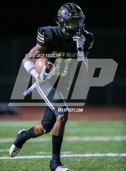 Thumbnail 2 in Golden Valley vs. Bishop Diego (CIFSS Div 6 Final) photogallery.