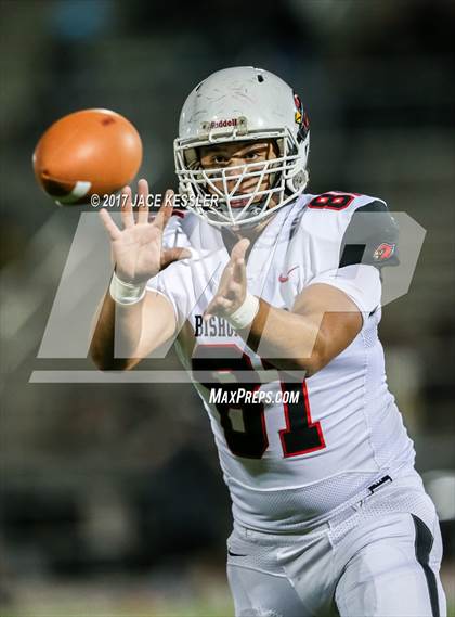 Thumbnail 1 in Golden Valley vs. Bishop Diego (CIFSS Div 6 Final) photogallery.