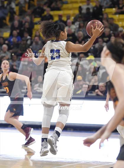 Thumbnail 3 in Clovis West vs Windward (CIF State Southern Regional Open Final) photogallery.