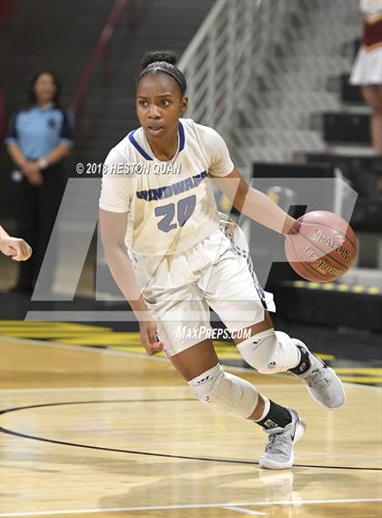 Thumbnail 2 in Clovis West vs Windward (CIF State Southern Regional Open Final) photogallery.