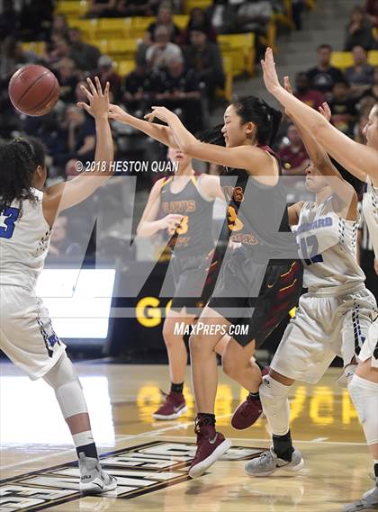 Thumbnail 2 in Clovis West vs Windward (CIF State Southern Regional Open Final) photogallery.