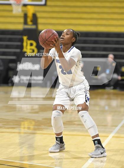 Thumbnail 1 in Clovis West vs Windward (CIF State Southern Regional Open Final) photogallery.
