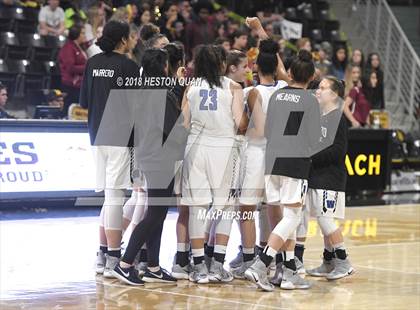 Thumbnail 2 in Clovis West vs Windward (CIF State Southern Regional Open Final) photogallery.