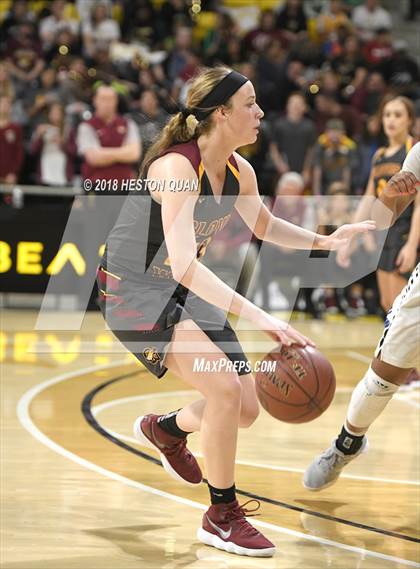 Thumbnail 2 in Clovis West vs Windward (CIF State Southern Regional Open Final) photogallery.