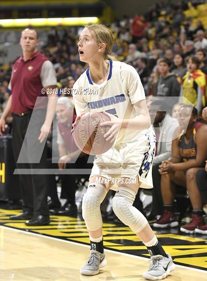 Thumbnail 1 in Clovis West vs Windward (CIF State Southern Regional Open Final) photogallery.