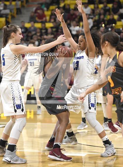 Thumbnail 2 in Clovis West vs Windward (CIF State Southern Regional Open Final) photogallery.