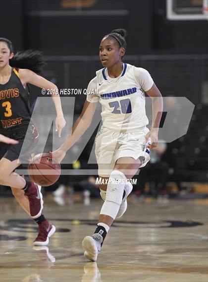 Thumbnail 1 in Clovis West vs Windward (CIF State Southern Regional Open Final) photogallery.