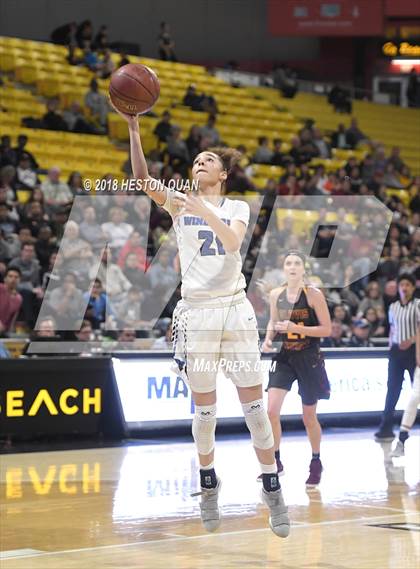Thumbnail 3 in Clovis West vs Windward (CIF State Southern Regional Open Final) photogallery.