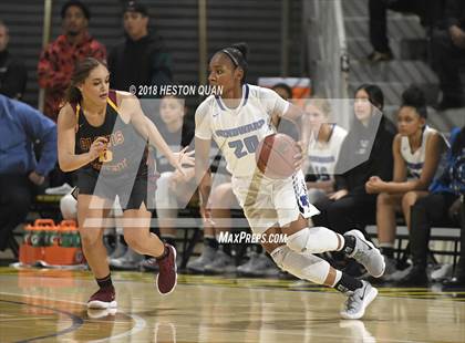 Thumbnail 3 in Clovis West vs Windward (CIF State Southern Regional Open Final) photogallery.
