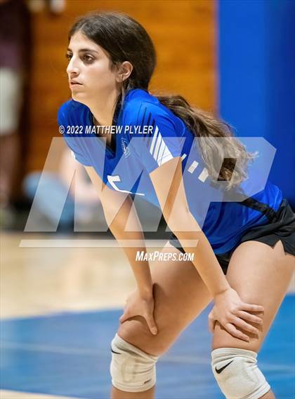 Thumbnail 3 in University Christian vs Fayetteville Christian (NCISAA 2A - Semi-Final) photogallery.