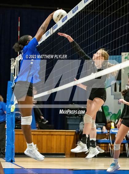 Thumbnail 1 in University Christian vs Fayetteville Christian (NCISAA 2A - Semi-Final) photogallery.