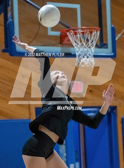 Thumbnail 2 in University Christian vs Fayetteville Christian (NCISAA 2A - Semi-Final) photogallery.