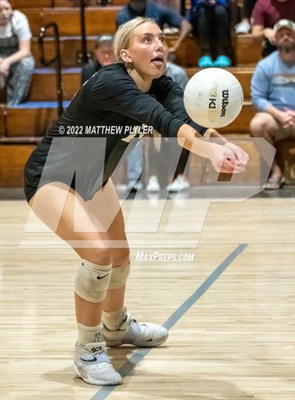 Thumbnail 2 in University Christian vs Fayetteville Christian (NCISAA 2A - Semi-Final) photogallery.