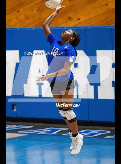 Thumbnail 2 in University Christian vs Fayetteville Christian (NCISAA 2A - Semi-Final) photogallery.
