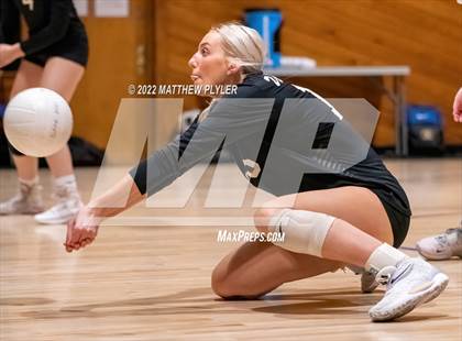 Thumbnail 1 in University Christian vs Fayetteville Christian (NCISAA 2A - Semi-Final) photogallery.