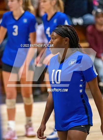 Thumbnail 1 in University Christian vs Fayetteville Christian (NCISAA 2A - Semi-Final) photogallery.