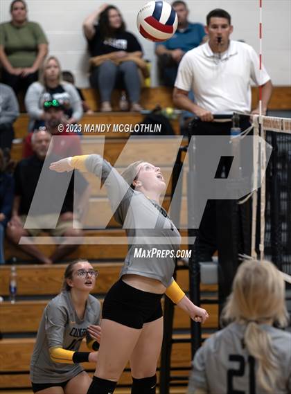 Thumbnail 2 in New Berlin @ Illini Central photogallery.