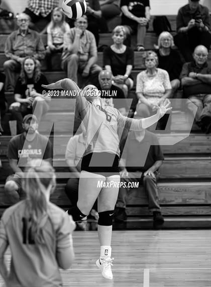 Thumbnail 2 in New Berlin @ Illini Central photogallery.