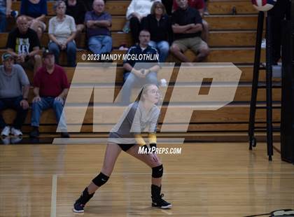 Thumbnail 3 in New Berlin @ Illini Central photogallery.