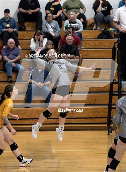 Thumbnail 3 in New Berlin @ Illini Central photogallery.