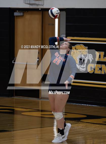 Thumbnail 1 in New Berlin @ Illini Central photogallery.