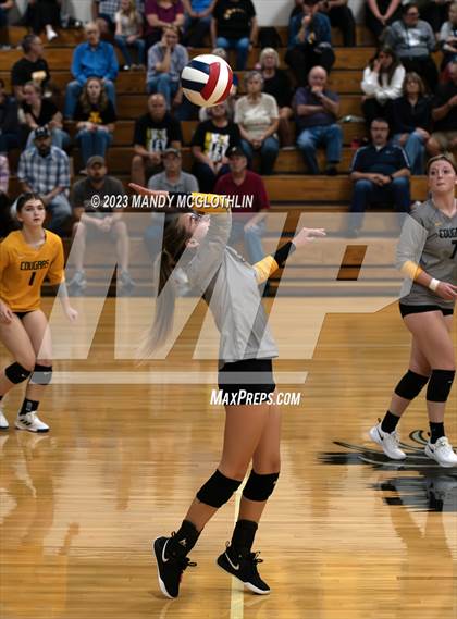 Thumbnail 1 in New Berlin @ Illini Central photogallery.