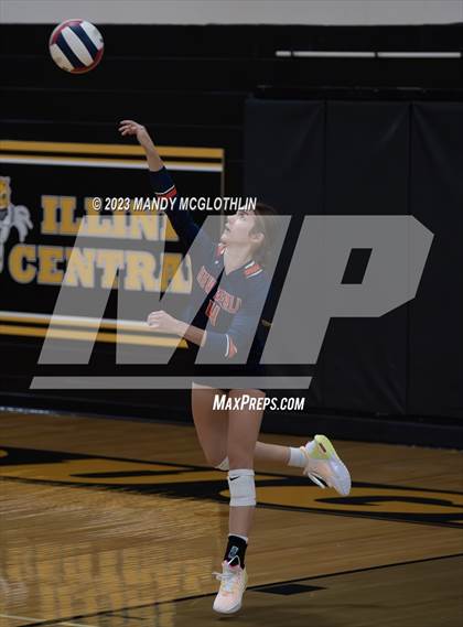 Thumbnail 1 in New Berlin @ Illini Central photogallery.