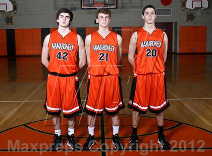 Thumbnail 2 in Mamaroneck Varsity Boys Basketball Team & Individual Photos photogallery.