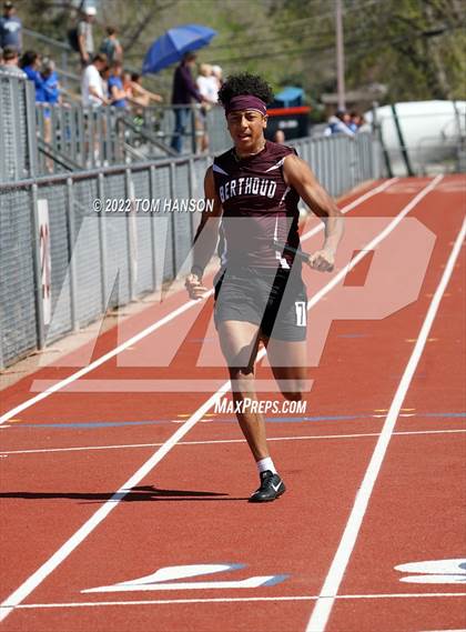 Thumbnail 1 in Longs Peak League Meet photogallery.