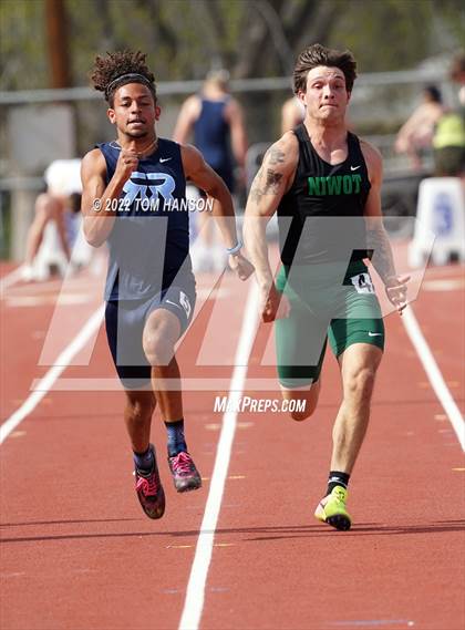 Thumbnail 2 in Longs Peak League Meet photogallery.