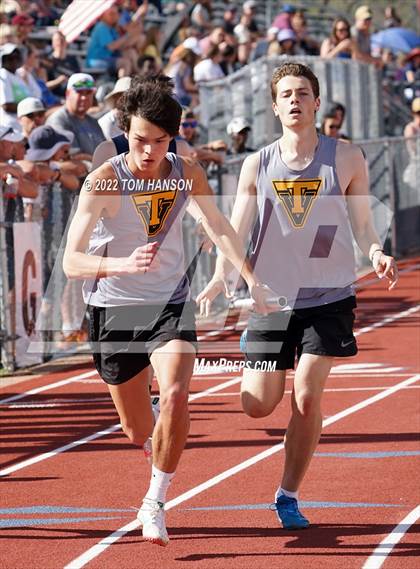 Thumbnail 1 in Longs Peak League Meet photogallery.