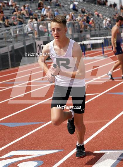 Thumbnail 2 in Longs Peak League Meet photogallery.