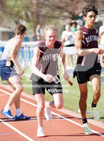 Thumbnail 3 in Longs Peak League Meet photogallery.