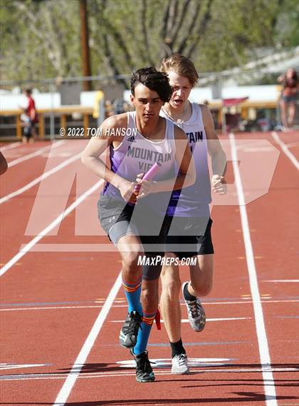 Thumbnail 2 in Longs Peak League Meet photogallery.