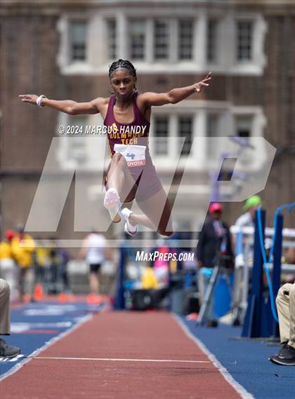 Thumbnail 3 in Penn Relays (Triple Jump) photogallery.