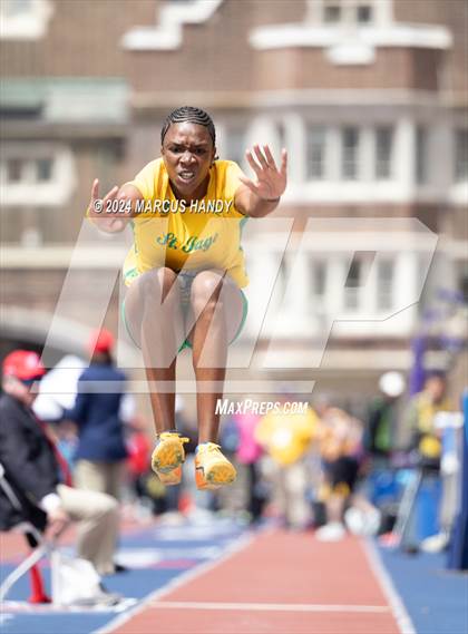 Thumbnail 1 in Penn Relays (Triple Jump) photogallery.