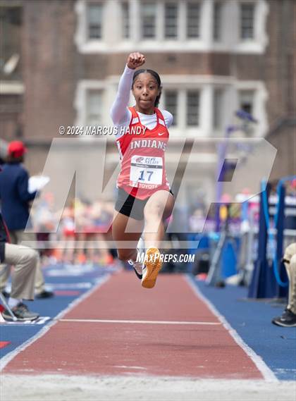 Thumbnail 2 in Penn Relays (Triple Jump) photogallery.