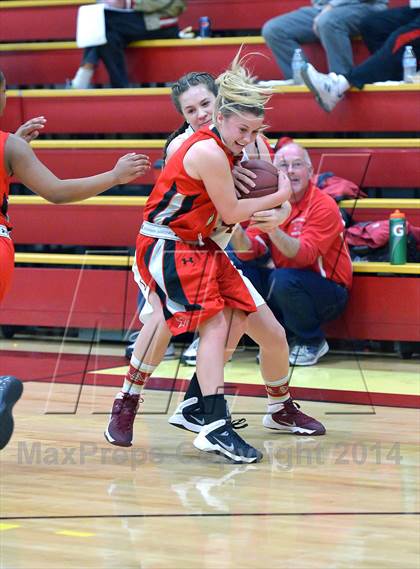 Thumbnail 1 in Montgomery @ Cardinal Newman photogallery.