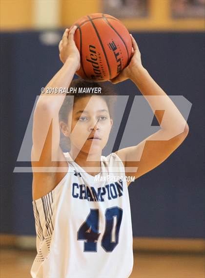 Thumbnail 2 in Lanier @ Boerne-Champion photogallery.