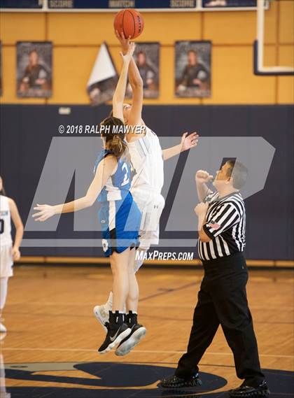 Thumbnail 1 in Lanier @ Boerne-Champion photogallery.