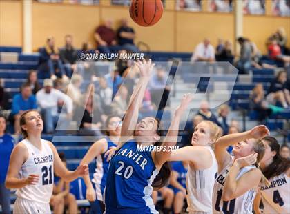 Thumbnail 1 in Lanier @ Boerne-Champion photogallery.