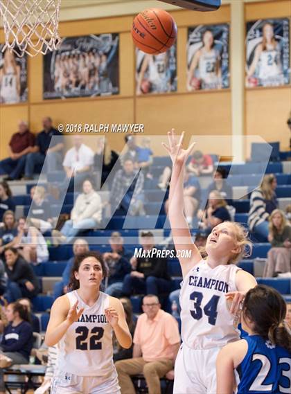 Thumbnail 2 in Lanier @ Boerne-Champion photogallery.