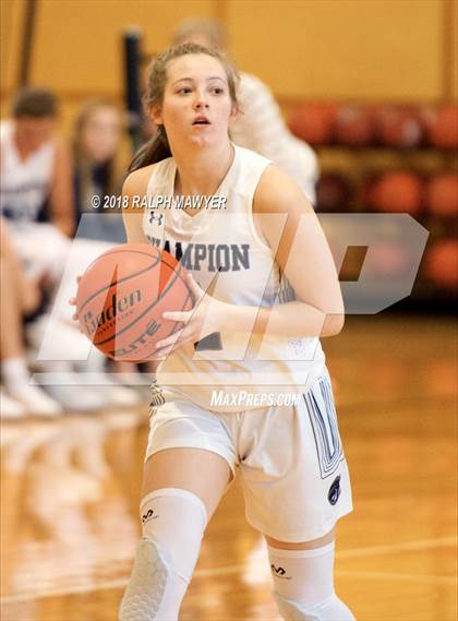 Thumbnail 3 in Lanier @ Boerne-Champion photogallery.