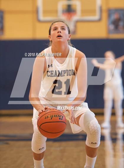 Thumbnail 1 in Lanier @ Boerne-Champion photogallery.