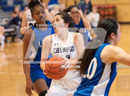 Thumbnail 2 in Lanier @ Boerne-Champion photogallery.