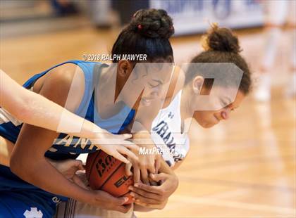 Thumbnail 2 in Lanier @ Boerne-Champion photogallery.