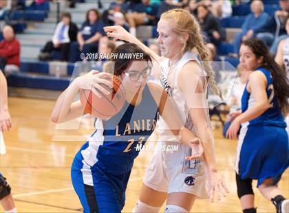 Thumbnail 3 in Lanier @ Boerne-Champion photogallery.