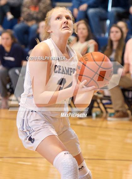 Thumbnail 3 in Lanier @ Boerne-Champion photogallery.