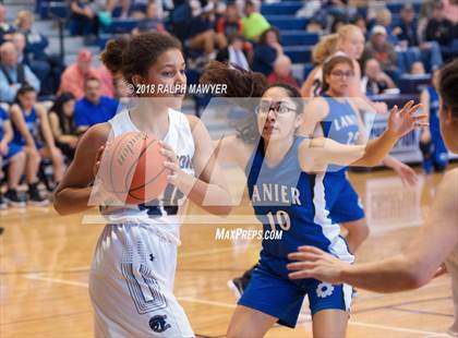 Thumbnail 2 in Lanier @ Boerne-Champion photogallery.